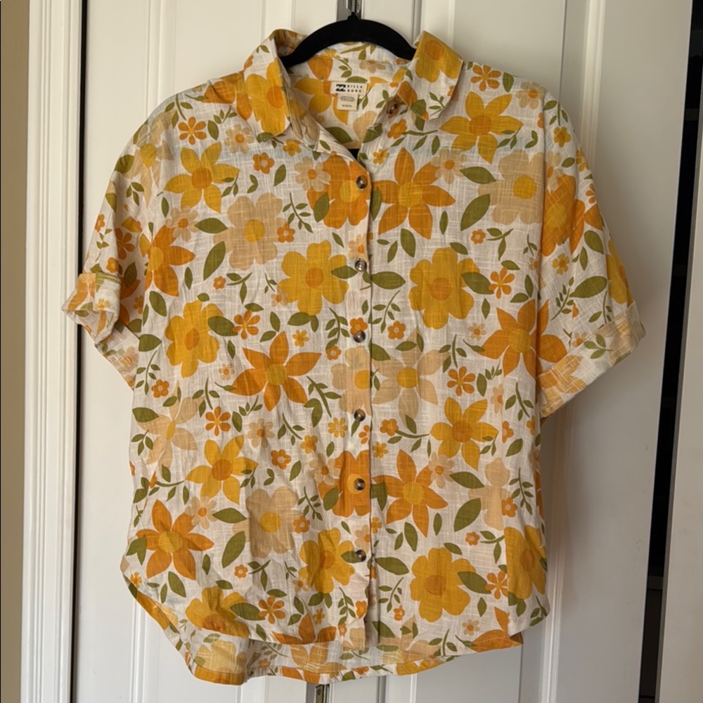 Billabong Orange and Green Floral Blouse Medium like new